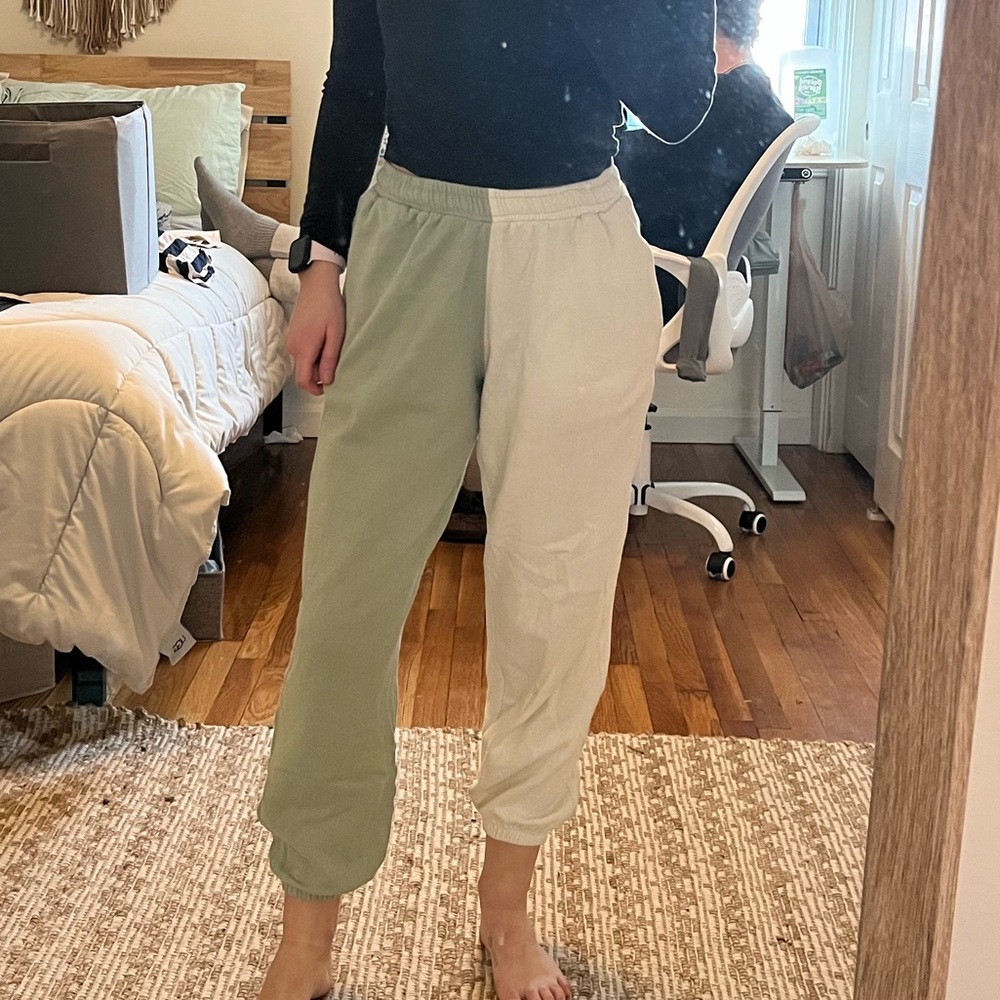 Half&half sweatpants